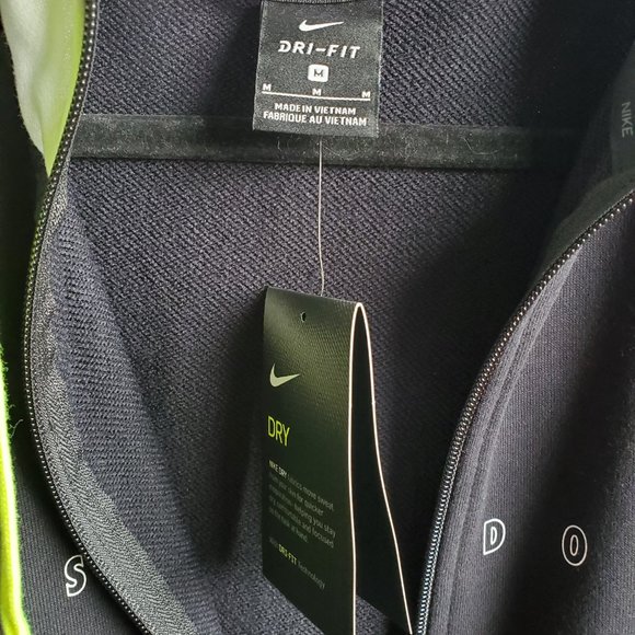 Men's Nike training Villians full Zip Dri-Fit Hoodie. Medium. Black/white/volt. - Picture 4 of 8